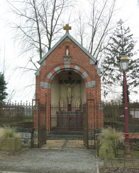 Le calvaire à Le Favril