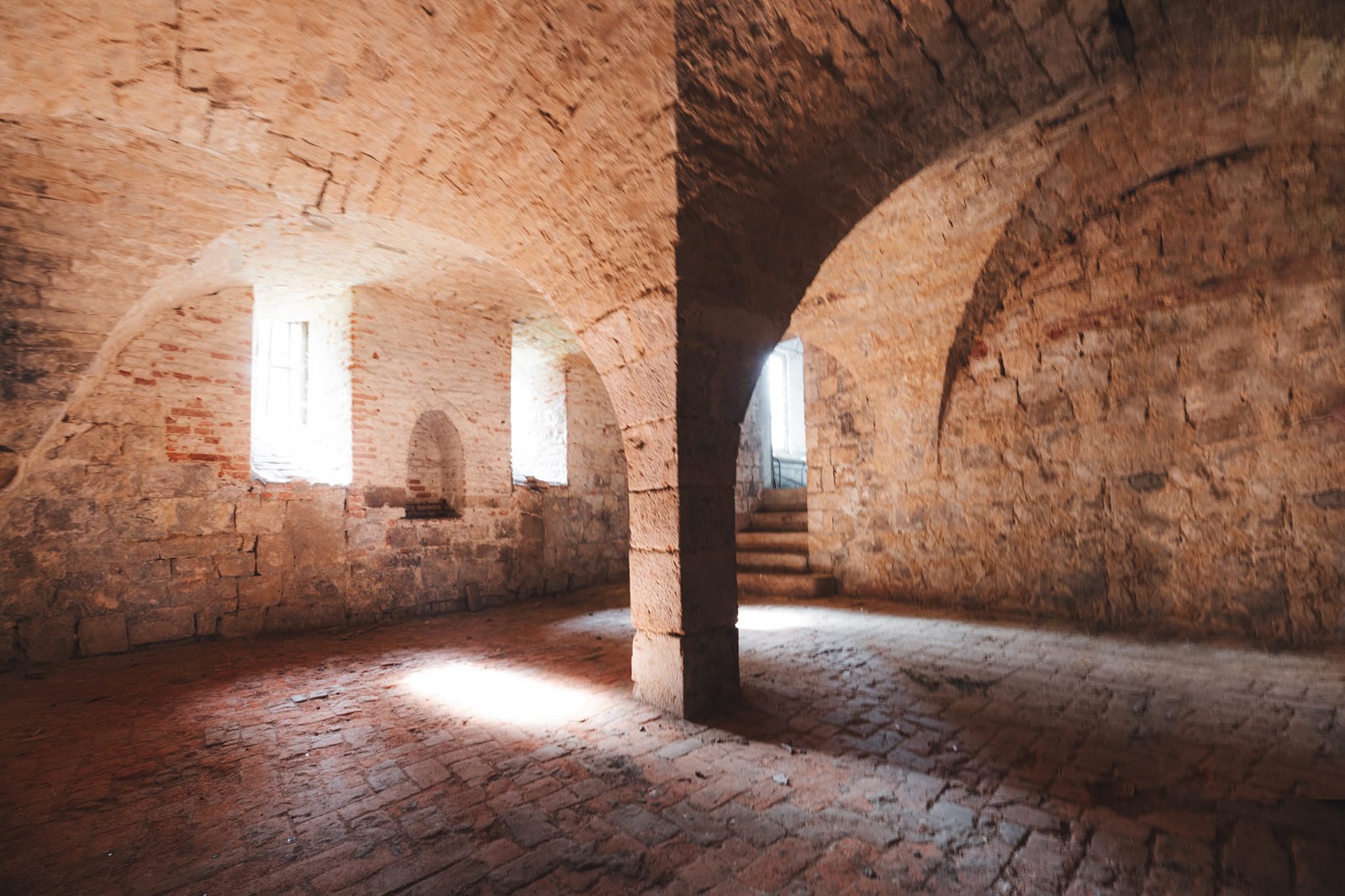 Caves du château de Margueritte de Bourgogne à Le Quesnoy