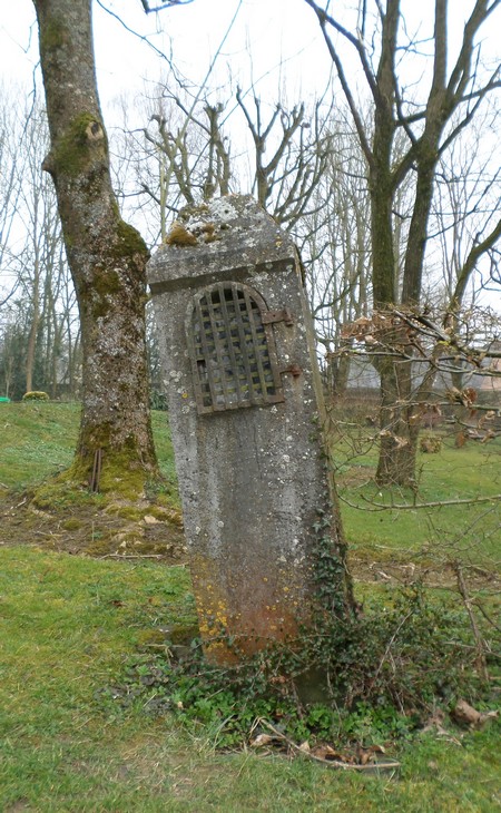 Oratoire à Lez Fontaine.