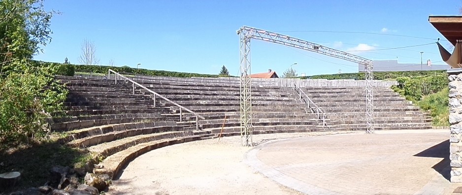 Le théâtre de verdure de Lez-Fontaine