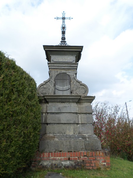 Chapelle sur la D133 à Liessies.