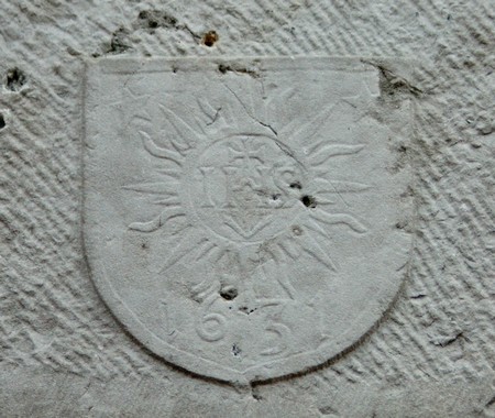 Linteau de porte à Limont Fontaine