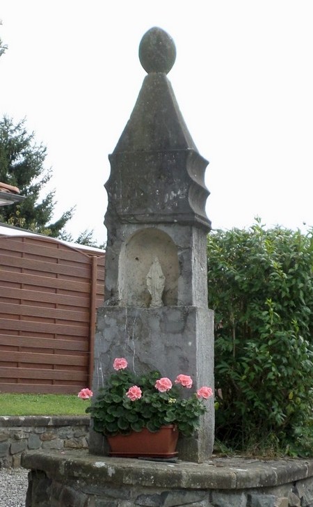 Oratoire à Louvroil.
