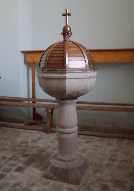 Eglise de Marbaix, fonts baptismaux