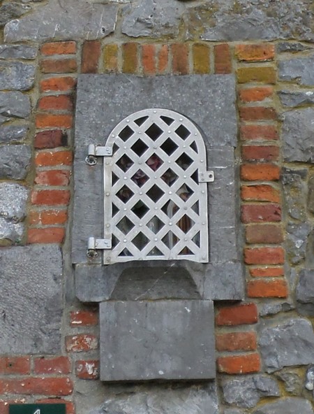 Niche à Marbaix.