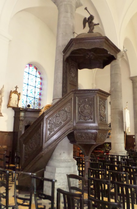 Eglise de Maresches, la chaire