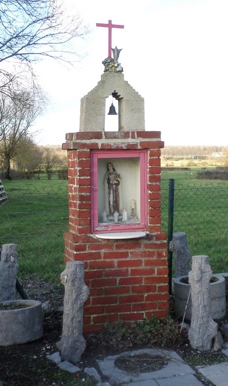 Oratoire à dédié à Ste Thérèse à Maroilles