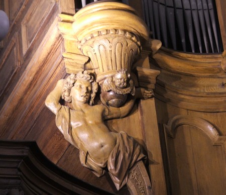 Orgue de Maroilles, angelot.