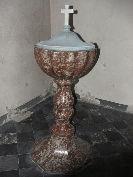 Eglise de Marpent, fonts baptismaux