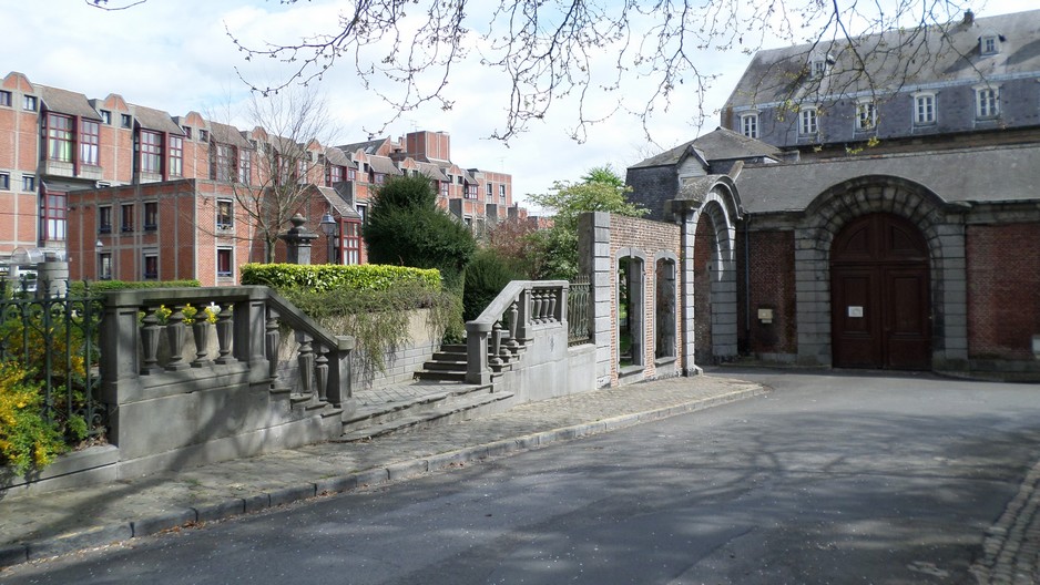 Maubeuge, vestiges de la caisse d'épargne.