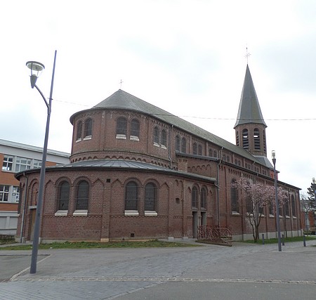 Maubeuge, Eglise Notre-Dame du Tilleul à Sous-le-Bois.