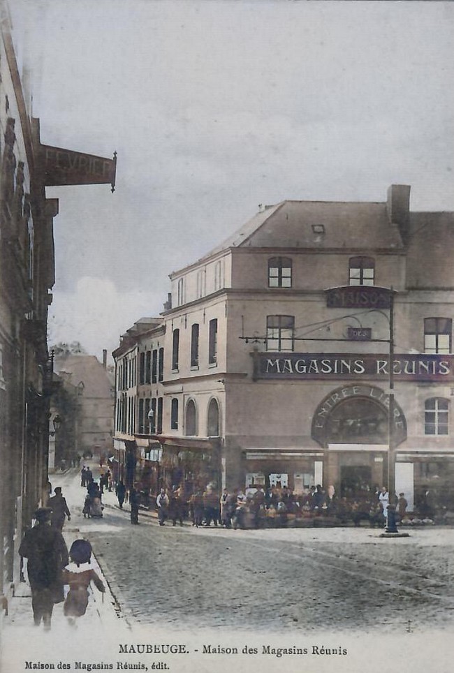 Place Mabuse, les magasins réunis.