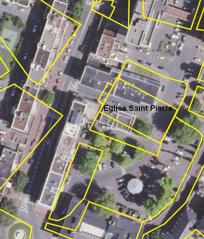 Maubeuge, projection du cadastre sur une vue satellite