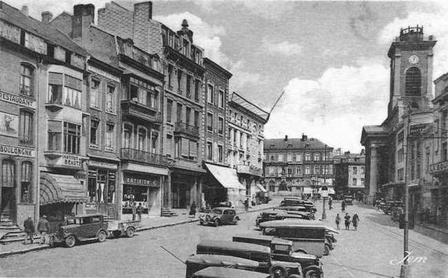 Cartes postales de Maubeuge, Place Mabuse