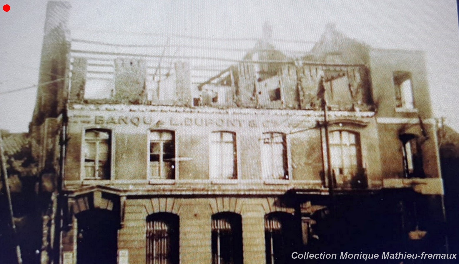 Maubeuge en cartes postales, le passage ste Aldegonde et la banque Dupont place Mabuse