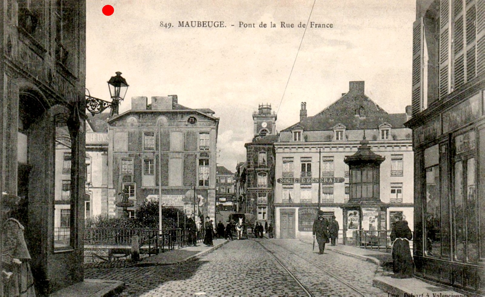 Cartes postales anciennes de Maubeuge,entrée de la  Place Mabuse