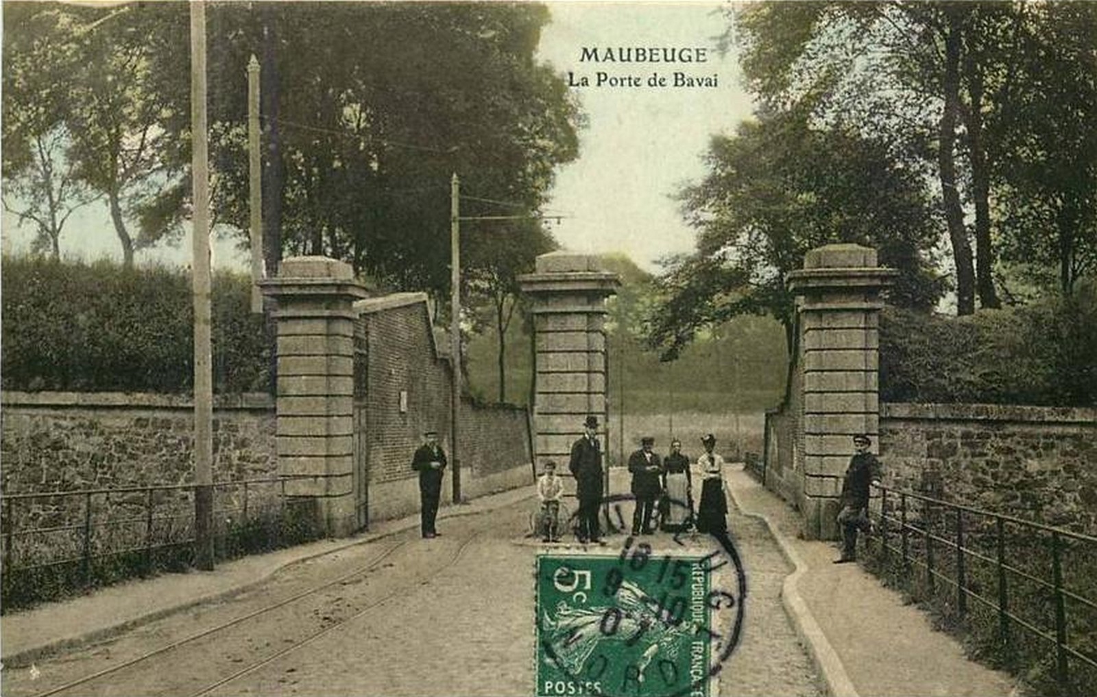 Maubeuge, Porte de bavay coté zoo