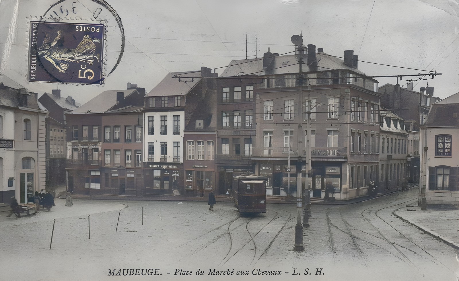 La porte de Mons à Maubeuge.