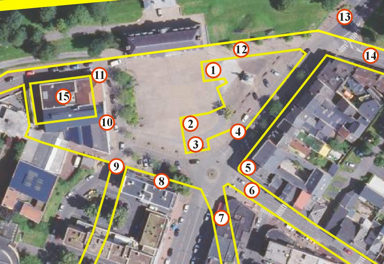 Cartes postales anciennes de Maubeuge, la porte de Mons, vue satellite