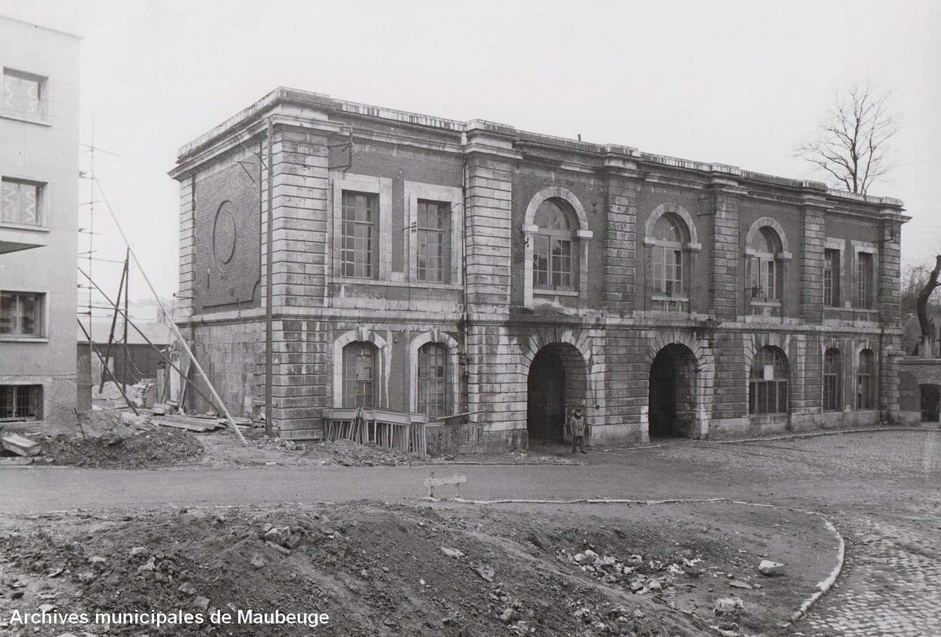 Ancienne porte de France à Maubeuge.