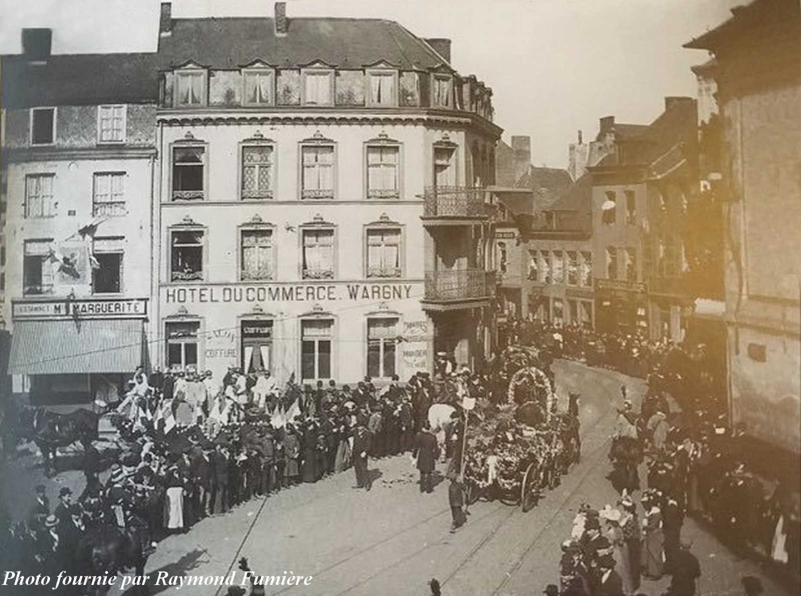 Maubeuge, les immeubles de la porte de France au début du 20 ème siècle.