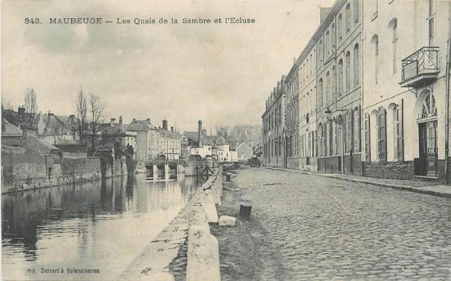 Cartes postales anciennes de Maubeuge, La Sambre et les quais
