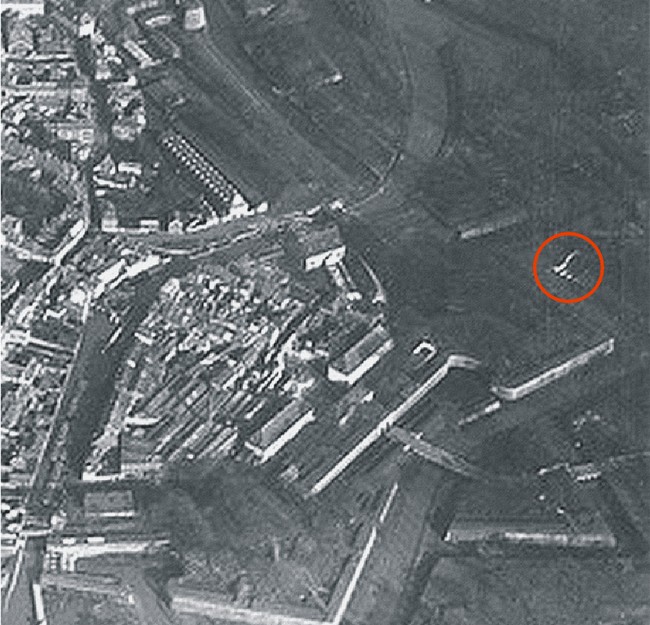 Maubeuge, L'écluse sur une vue aérienne de 1915
