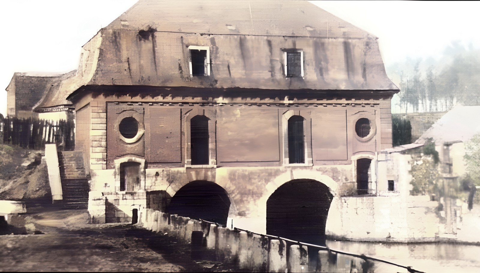 Maubeuge, La porte d'entrée des eaux. Le batardeau.