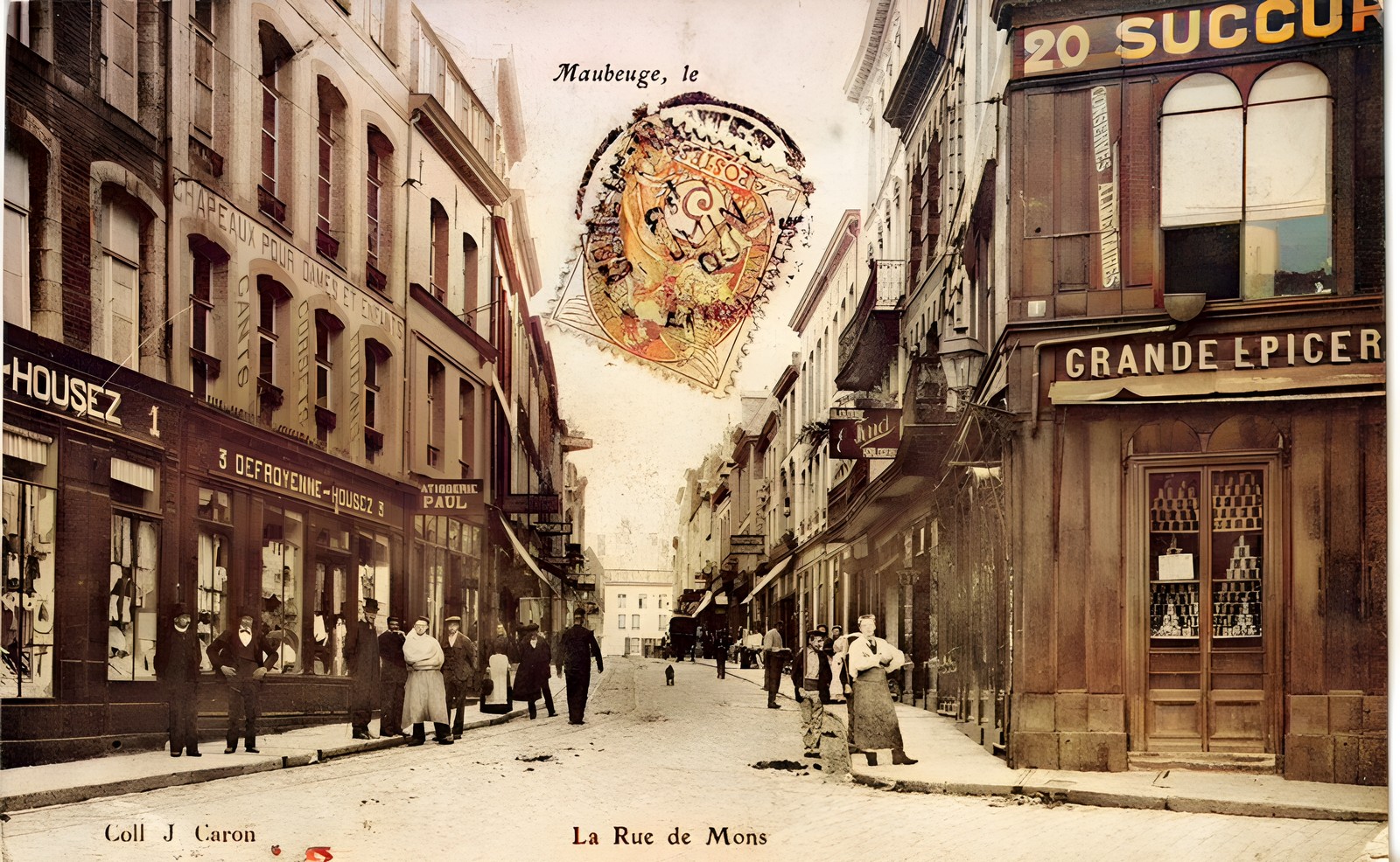 Maubeuge, entrée rue de Mons coté marché aux Herbes.