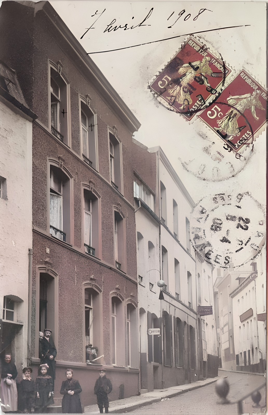Maubeuge en carte postale, rue de Mons, rue des Moulins