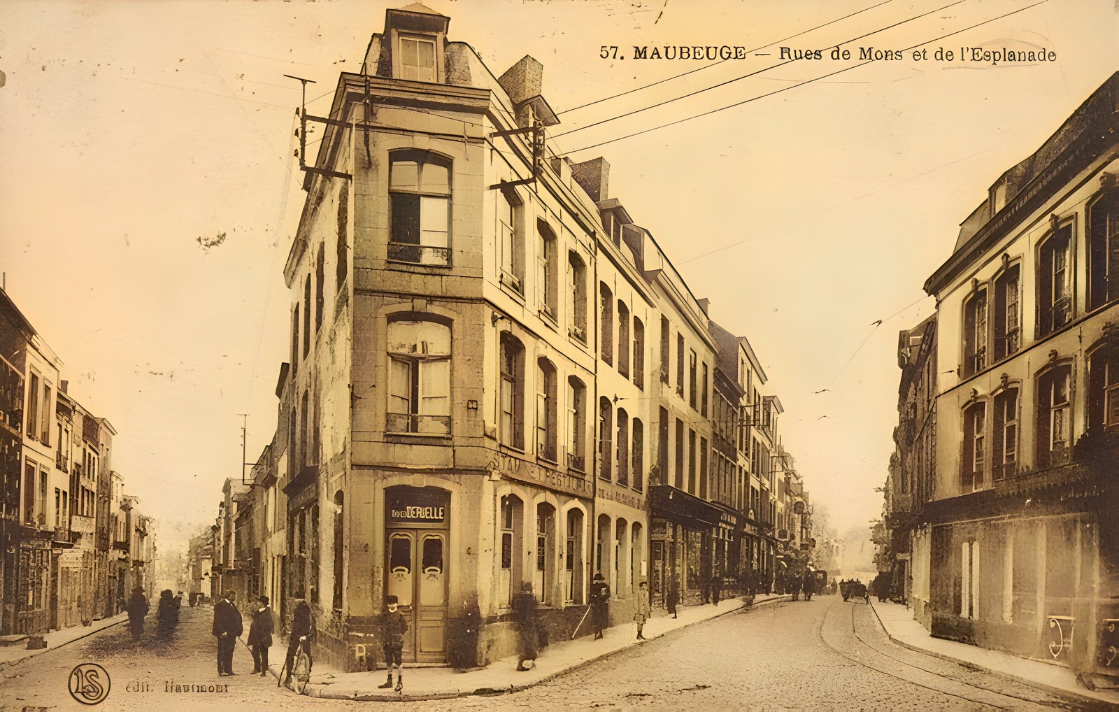 Maubeuge en carte postale, rue de Mons et de l'Esplanade