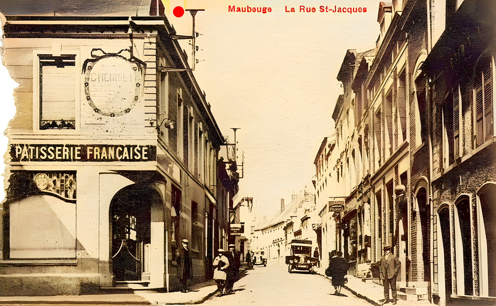 Cartes postales anciennes de Maubeuge, rue de la République