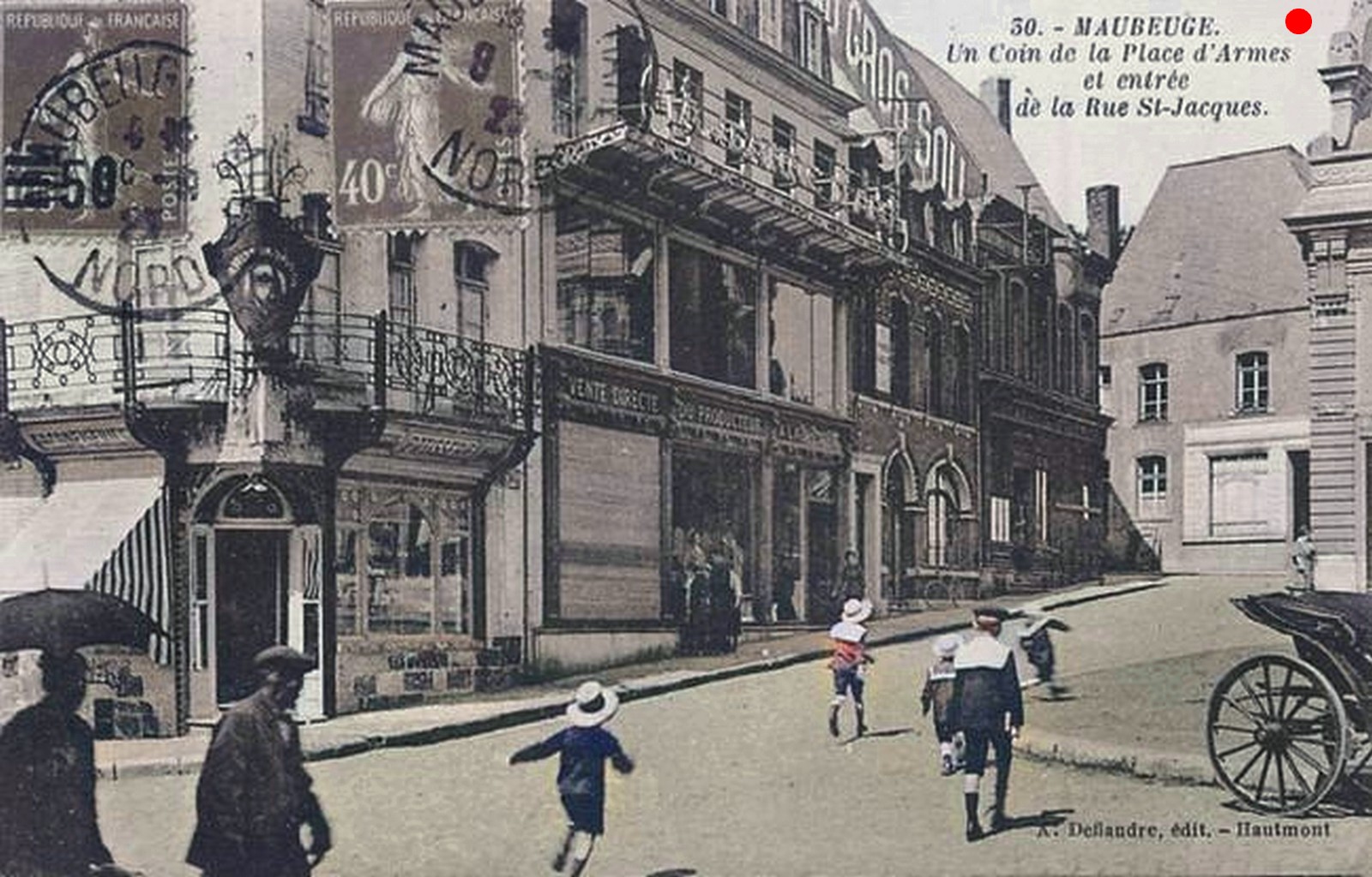 Cartes postales anciennes de Maubeuge, Place d'Armes