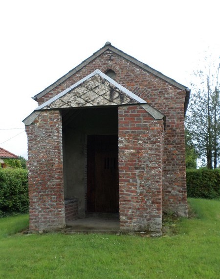 Chapelle à Mecquignies
