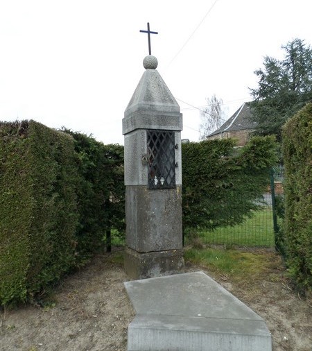 Oratoire à  Mecquignies