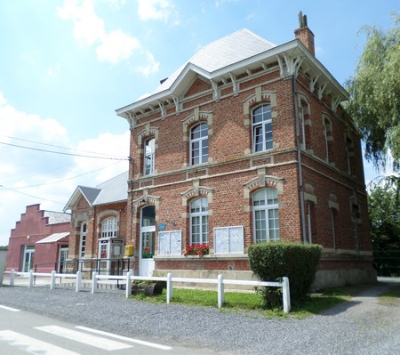 Mairie de Moustier en Fagne
