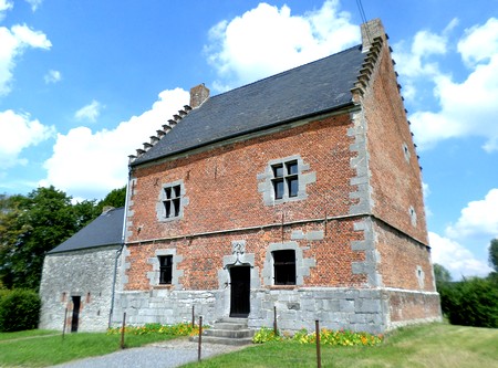 Moustier en Fagne, maison espagnole