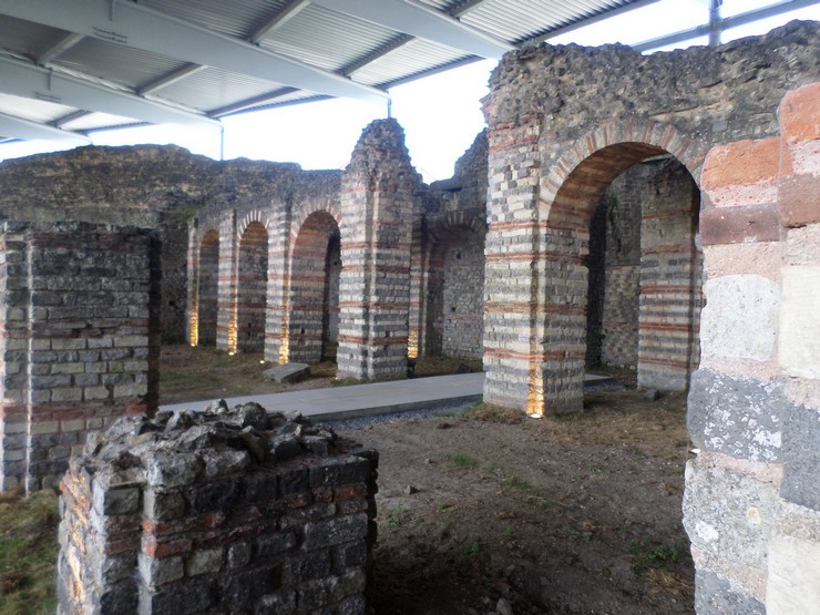 Forum Antique de Bavay, les vestiges romains.