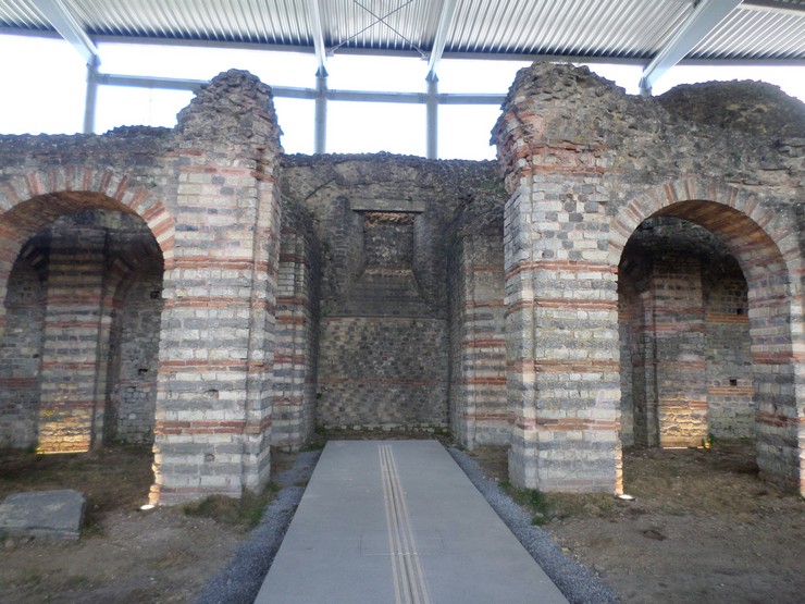 Forum Antique de Bavay, les vestiges romains.