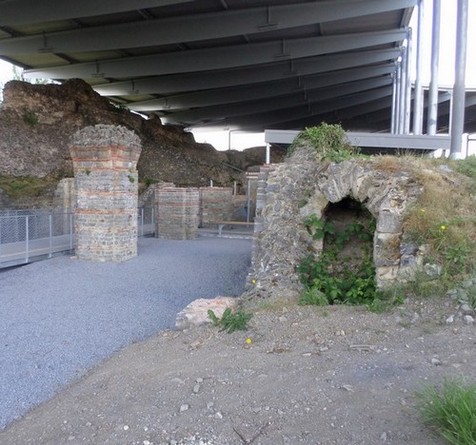 Forum Antique de Bavay, les vestiges romains.