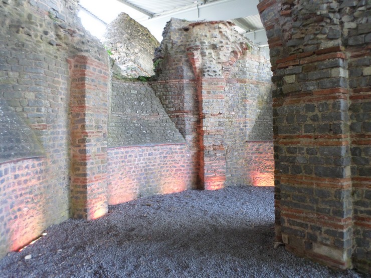 Forum Antique de Bavay, les vestiges romains.