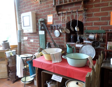 MUSEAM de Louvroil, Exposition intérieur d'antan