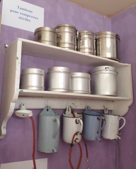 Musée du Sanatorium de Felleries-Liessies, compresses.