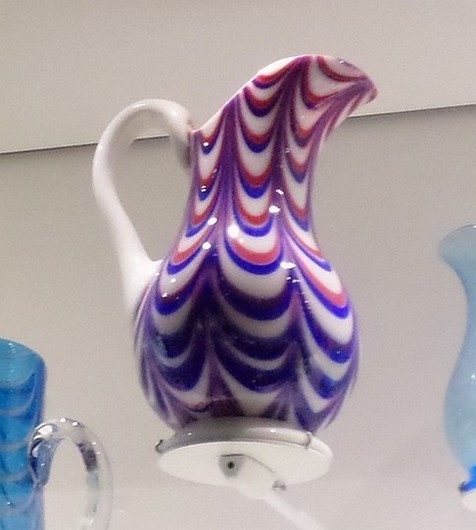 MUSVERRE, Musée du verre de Sars-Poteries, bousillés