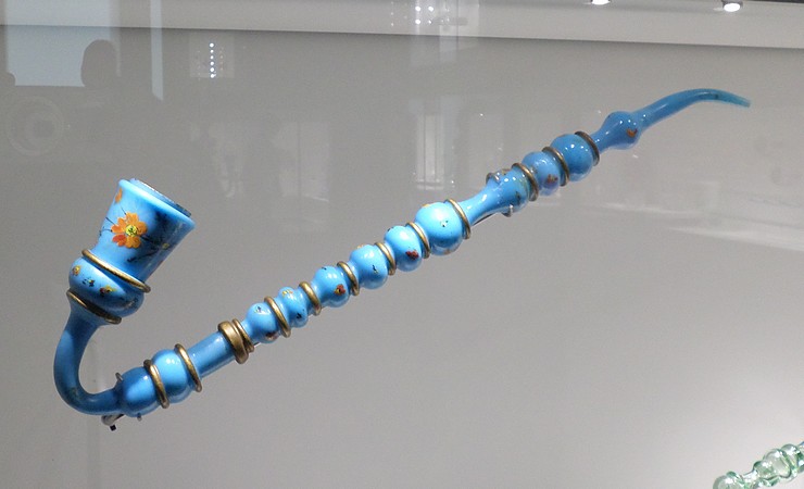 MUSVERRE, Musée du verre de Sars-Poteries, bousillés