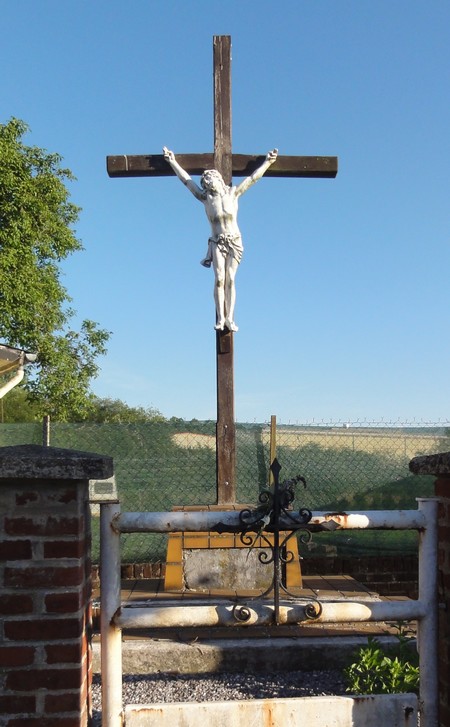 Calvaire à  à Neuf Mesnil.