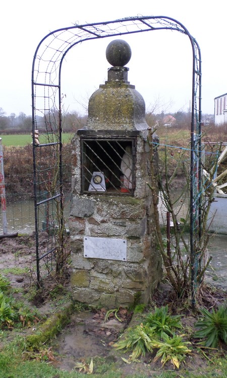Oratoire à Noyelles sur Sambre