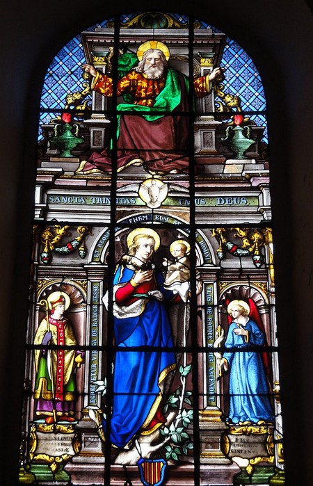 Eglise d'Ohain, vitrail