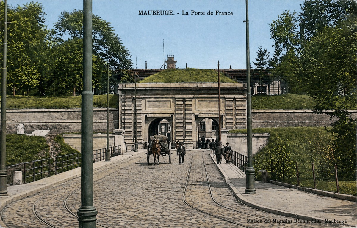 Porte de France côté campagne à Maubeuge