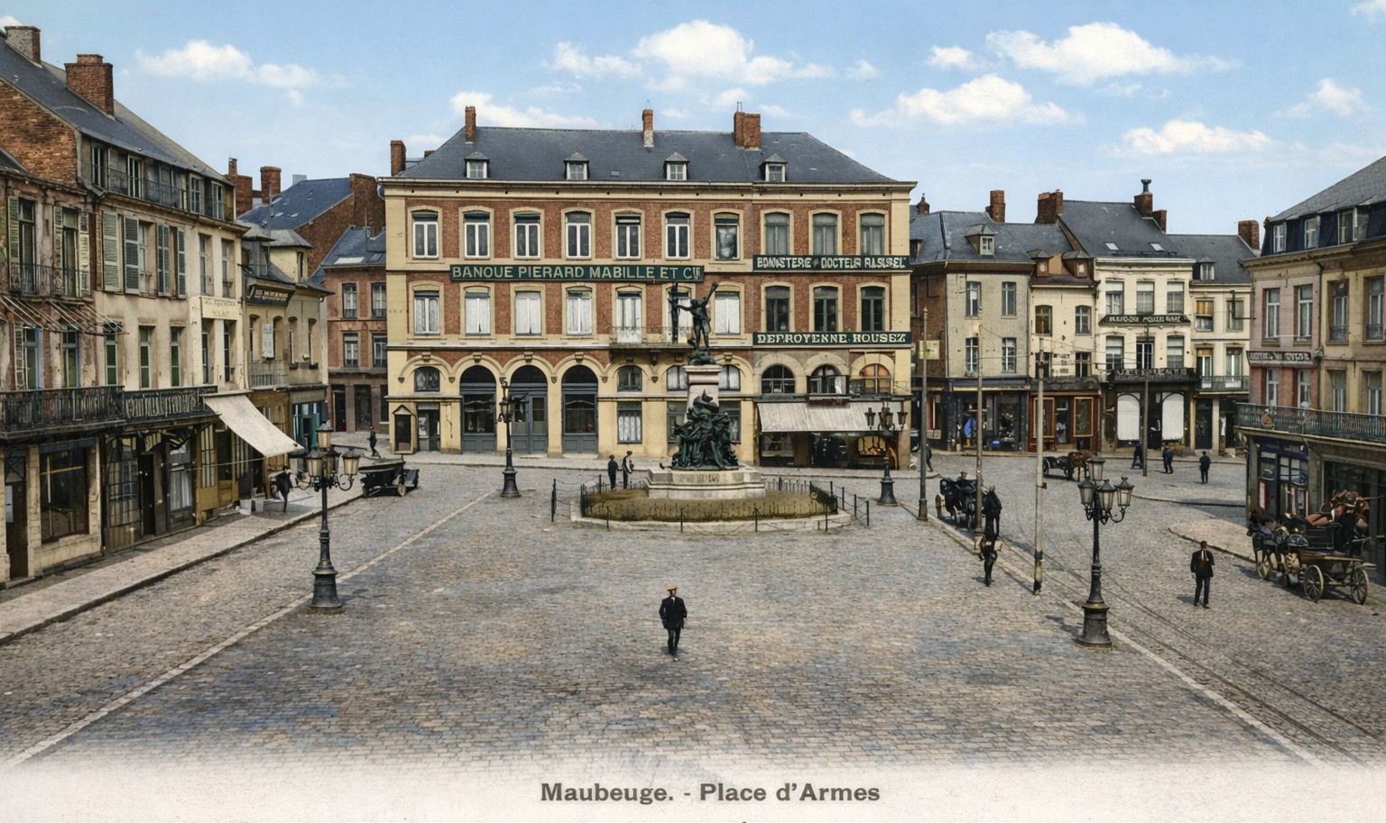 Haut de la place d'Armes à Maubeuge